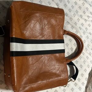 Social Threads Tote